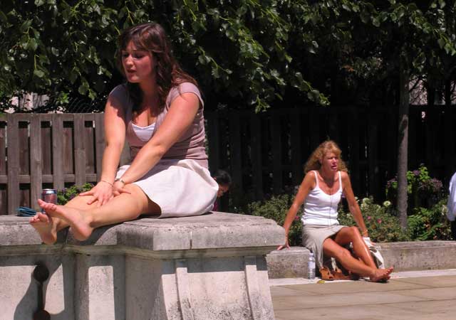 Landscape planning urban seating3