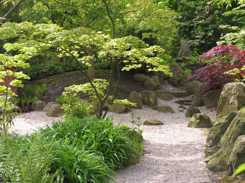Von Siebold Memorial Garden, Leiden Botanical Garden
