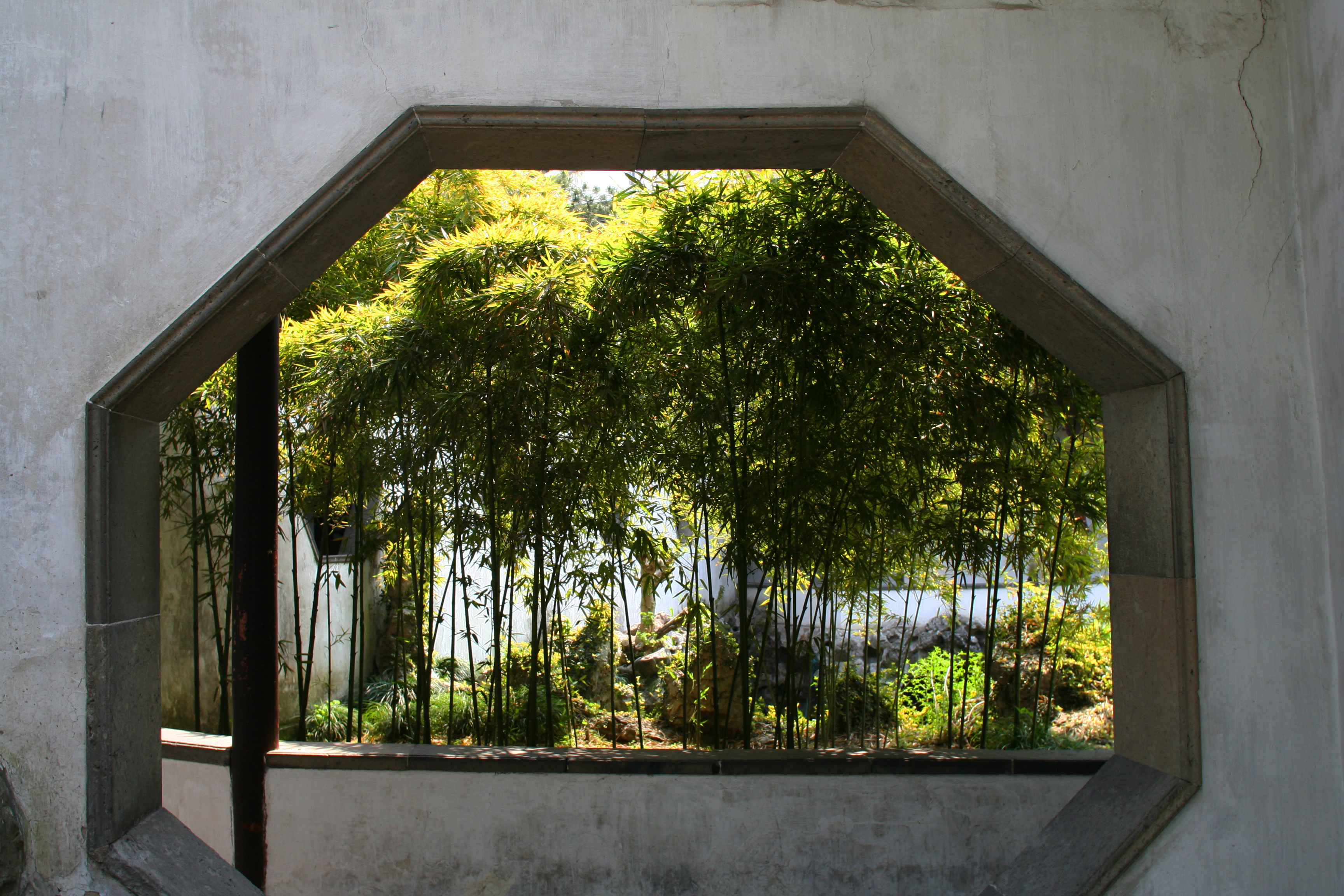 Lion Grove Garden (or Stone Lion Grove) (Shi Zi Lin), Gardenvisit.com