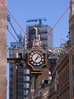 Lloyds City Clock