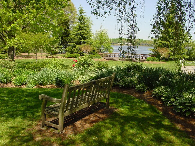 London Town Gardens