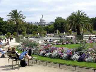 Luxembourg garden paris1