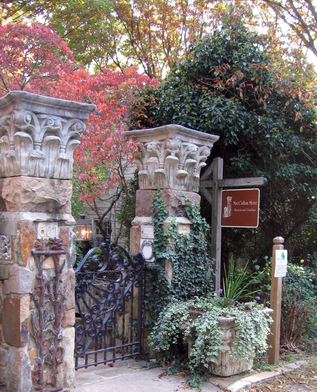 Gate, MacCallum More Museum & Gardens