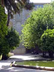 Madraseh ye khan1