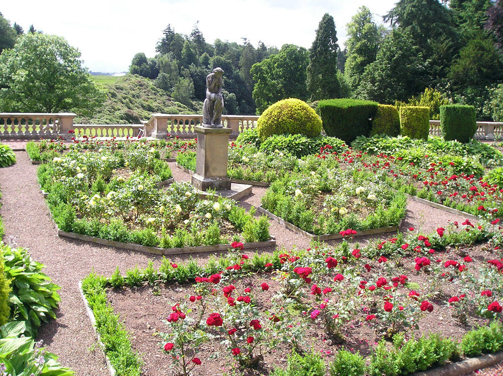 Manderston Garden