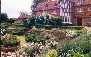 Manor1x