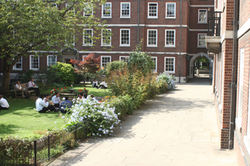 Middle Temple Garden