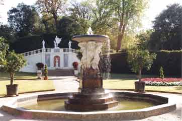 Mount edgcumbe garden1