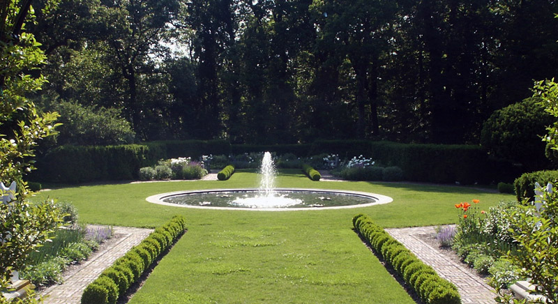 Fountain, Nassau County Sculpture Garden