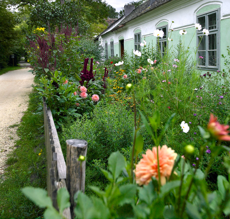 Garden at Weinviertler Museumsdorf Niedersulz