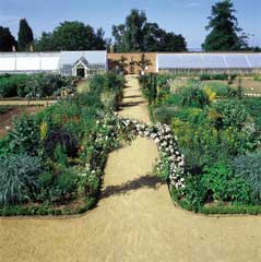 Normanbygarden2