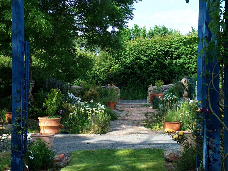 Norwood Gardens, Wales