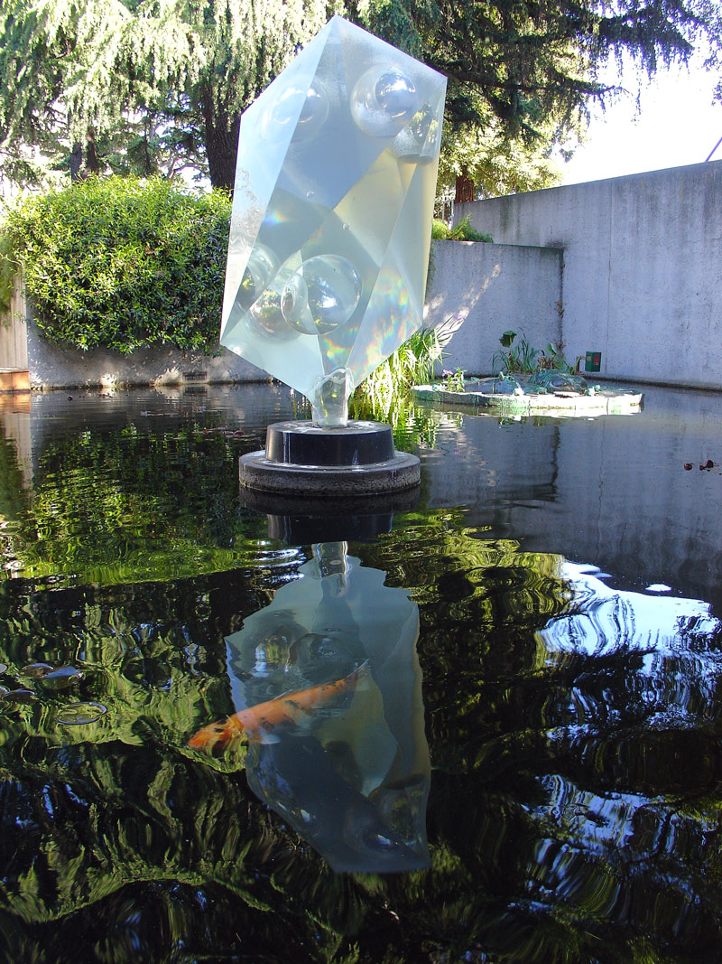 Pool, Oakland Museum of California and Gardens