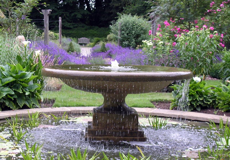 Old Thatch Garden