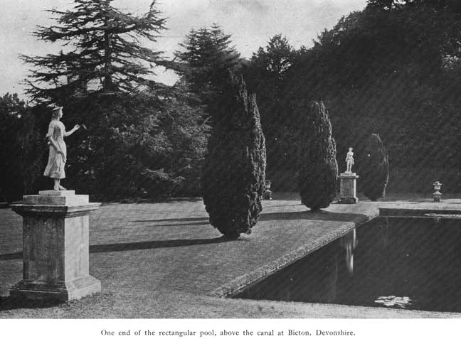 Ornament bicton rectangular pond l