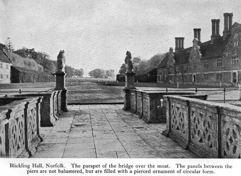 Ornament blicking hall garden bridge p