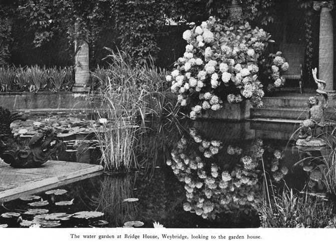 Ornament bridge water garden house l