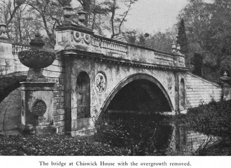 Ornament chiswick stone bridge2 p