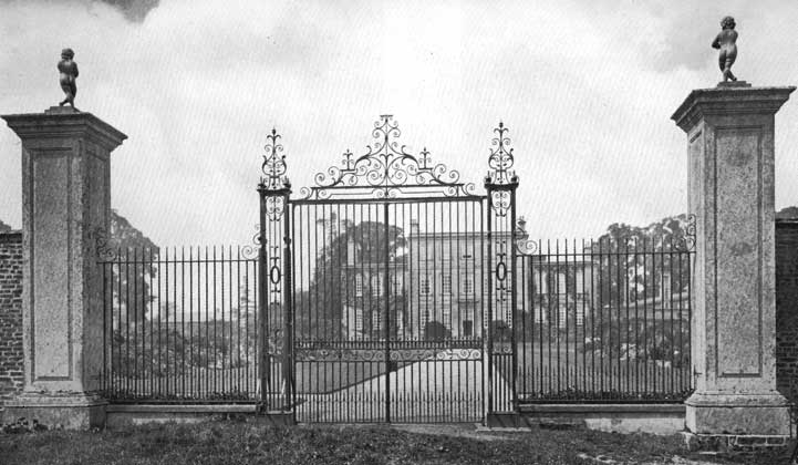 Ornament harrowden hall gates l