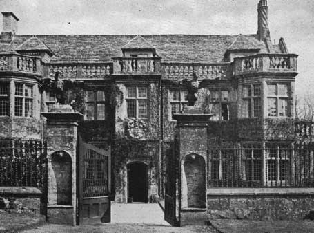 Ornament mapperton house gates p