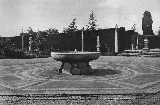 Ornament raised fountain basin l
