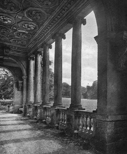 Ornament stowe palladian bridge p