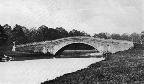 Ornament tyringham moat bridge p