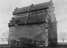 Ornament willington dovecote p