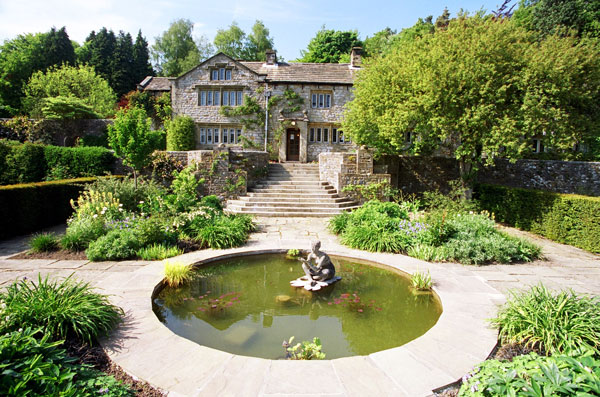 Pond, Parcevall Hall Gardens