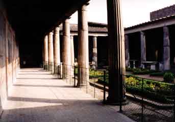 Pompeii peristyle garden