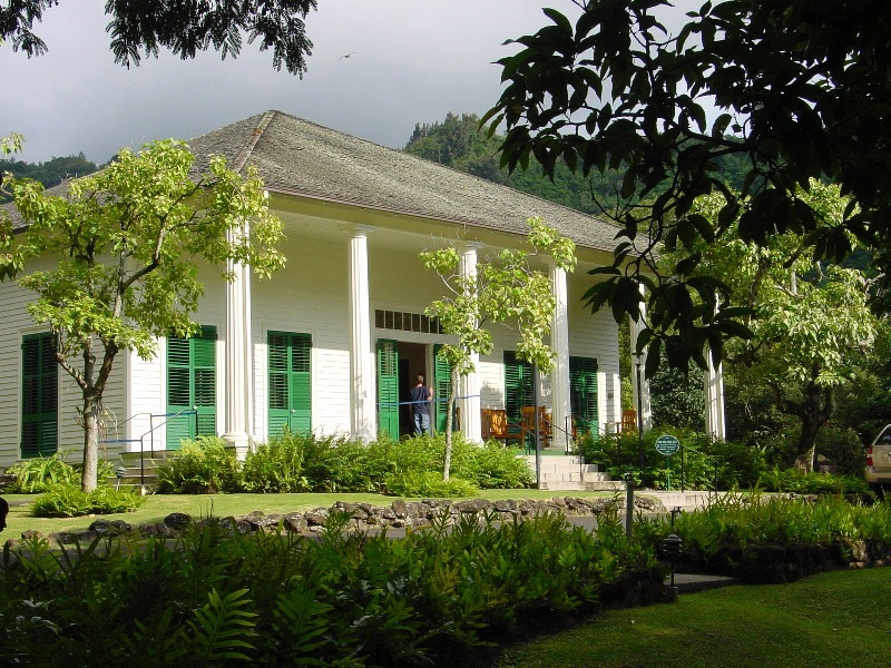 Queen Emma Summer Palace Garden