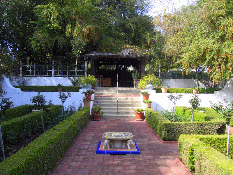 Rancho Los Alamitos Garden, California
