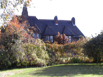 Red House William Morris Garden