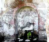 Grotto fountain