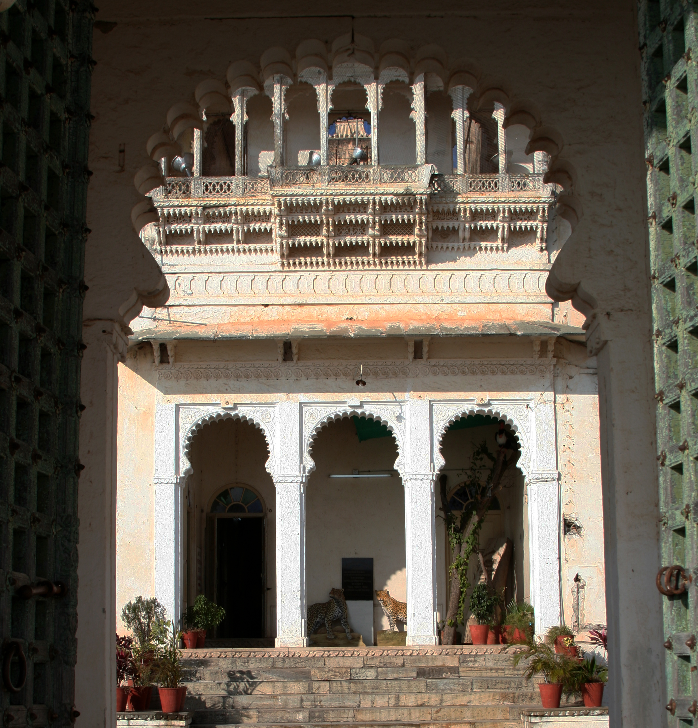 Sajjan Garh - Monsoon Palace Gardenvisit.com
