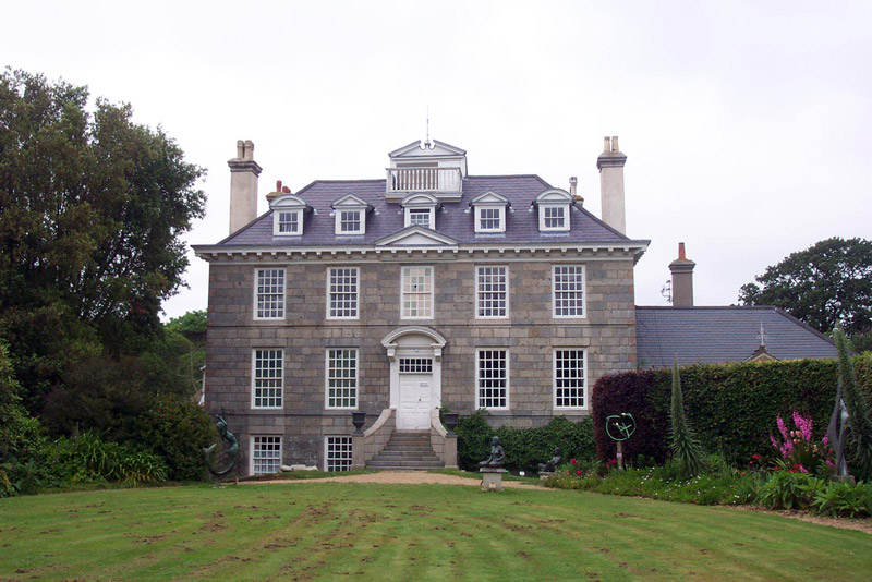 Sausmarez Manor Exotic Woodland Garden