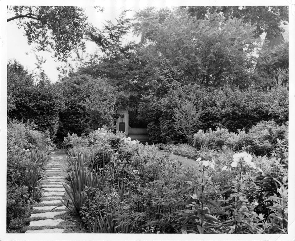 Shakespeare Garden, Evanston