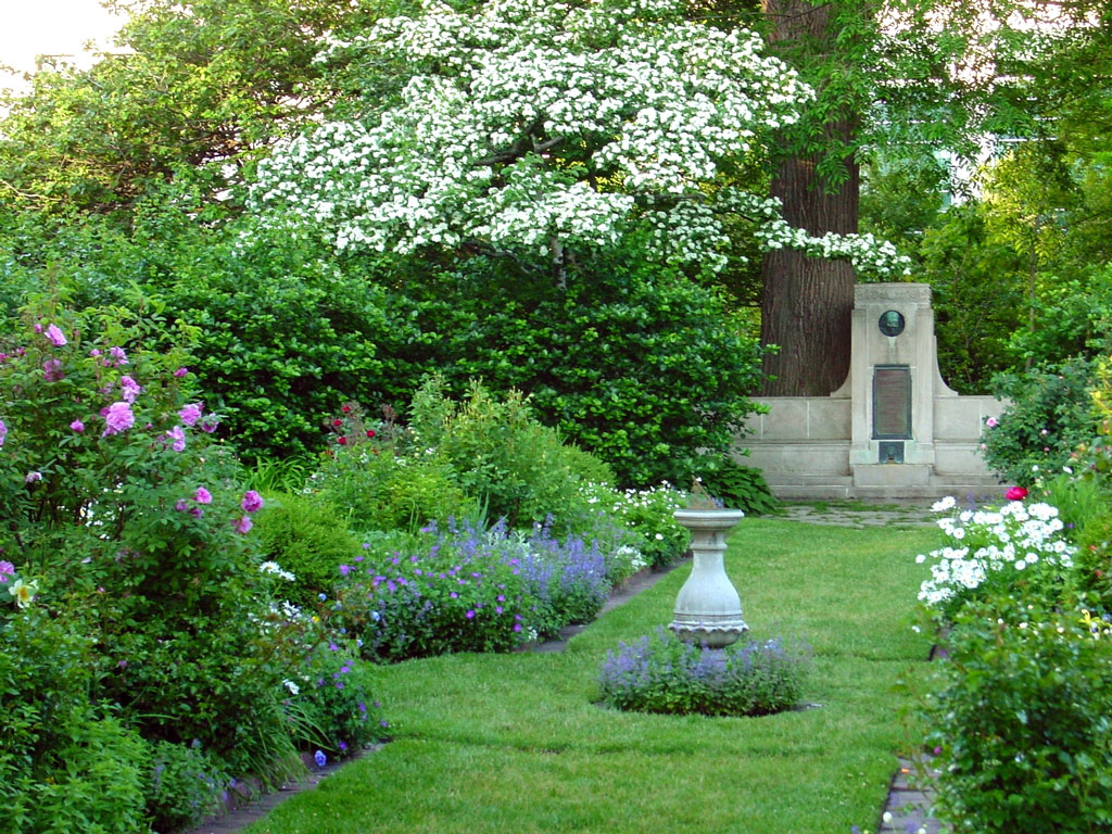 Shakespeare Garden, IL