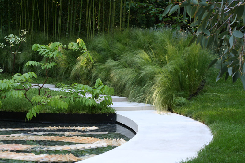 Garden in the Silver Moonlight, designed by Haruko Seki and Makato Saito