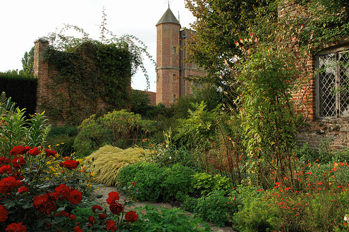 Sissinghurst Garden, Autumn