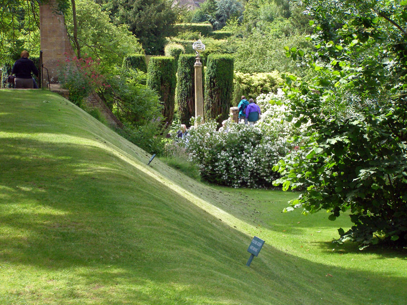 Snowshill Manor Gardens