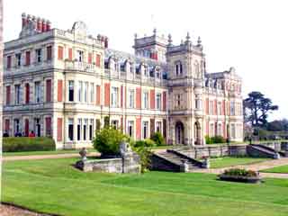 Somerleyton hall garden1