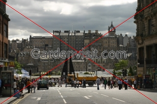 South St Andrew Square