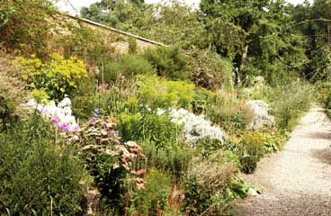 Spetchleyparkgarden1