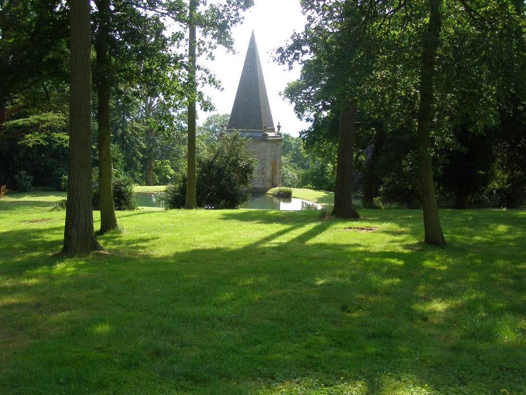 Stanway Baroque Water Gardens, Gloucestershire