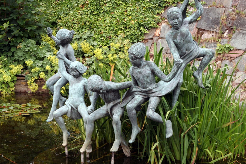 Scupture, Stapeley Water Gardens