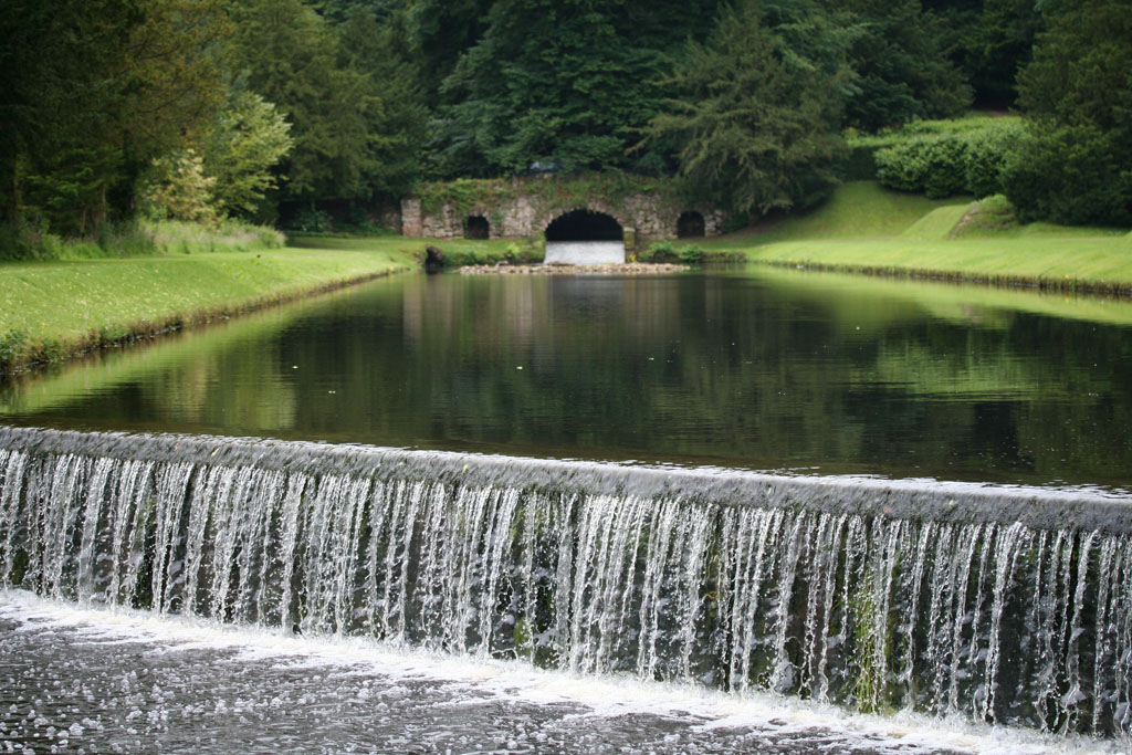 Studley Royal and Fountains Abbey Gardenvisit.com