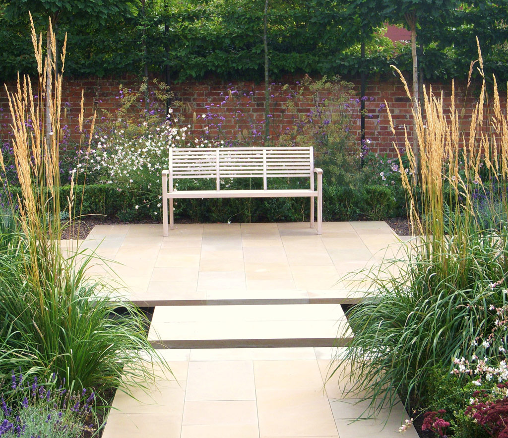  Society of Garden Designers working throughout East Anglia and London.