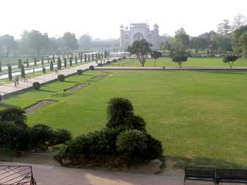 Taj Mahal garden