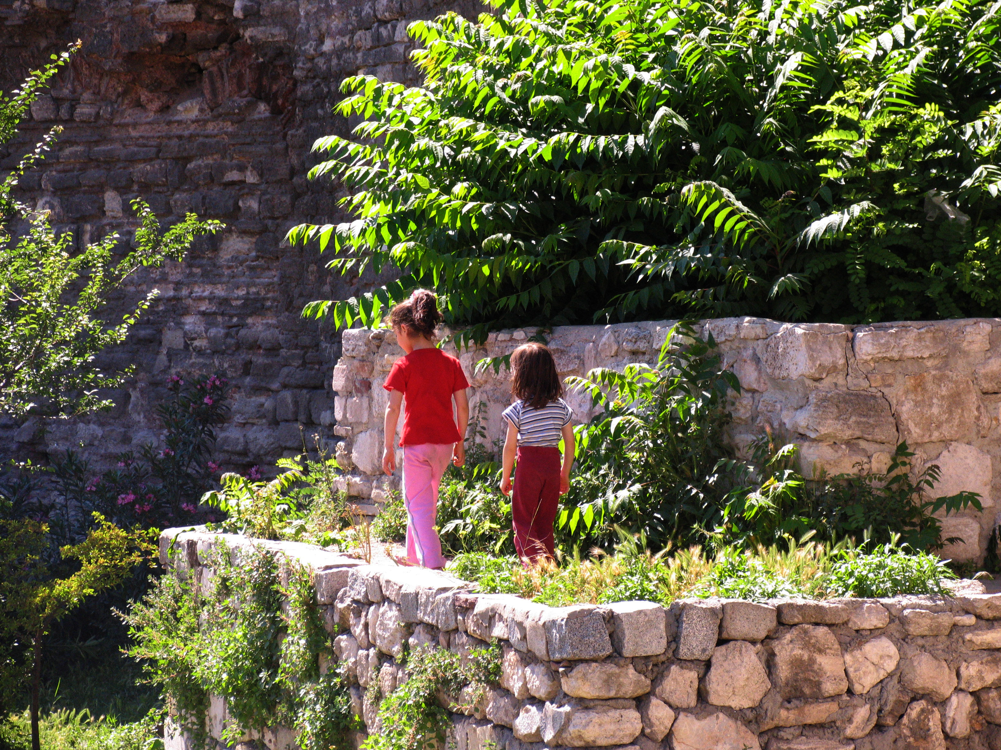 Tekfur Saray Gardenvisit.com